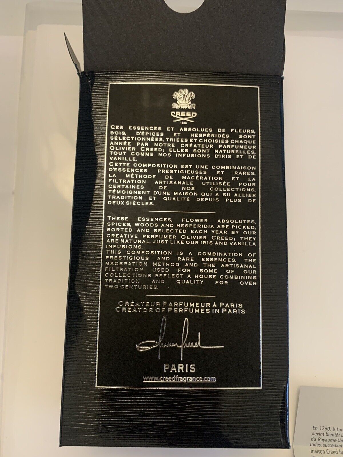 Creed Aventus Eau De Parfum For Men 3.3 oz 100 ml LOT: L4221Z01A