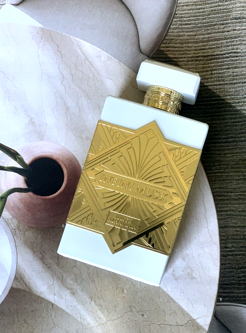 Infini Musk By Maison Alhambra 100 ml 3.4 oz Eau De Parfum (Inspired by Musk Therapy Initio)