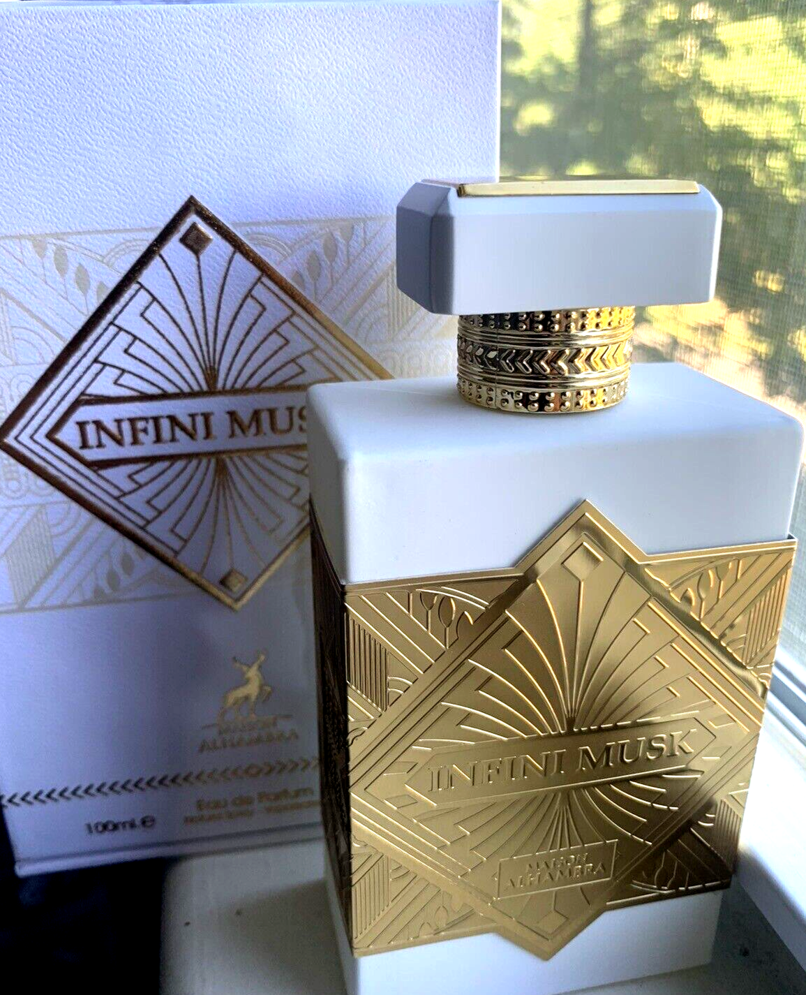 Infini Musk By Maison Alhambra 100 ml 3.4 oz Eau De Parfum (Inspired by Musk Therapy Initio)