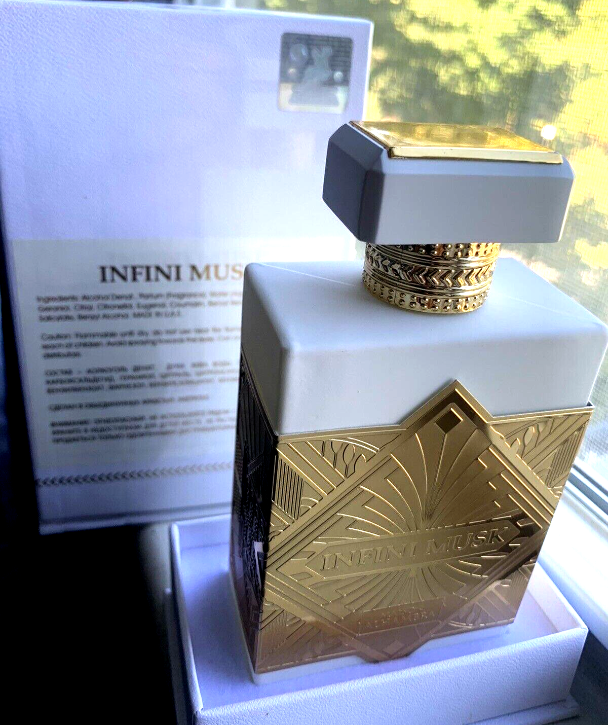 Infini Musk By Maison Alhambra 100 ml 3.4 oz Eau De Parfum (Inspired by Musk Therapy Initio)