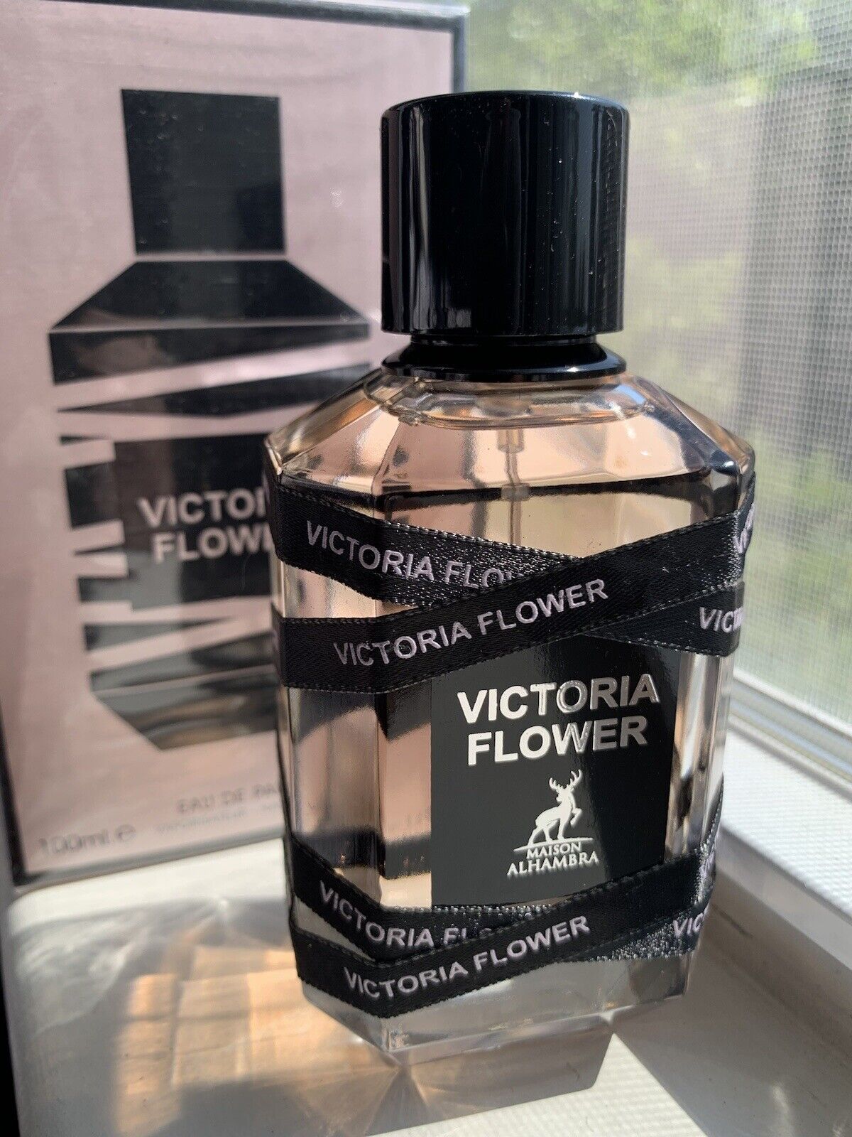 Victoria Flower (Inspired by Flowerbomb "Victor & Rolf" ) Eau De Parfum By Maison Alhambra Lattafa 100 ml 3.4 oz